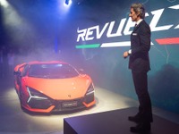 ランボルギーニ史上最高のパワーウェイトレシオ、電動スーパーカー『レヴエルト』…ミラノデザインウィーク2023 画像