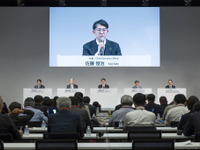 トヨタ決算“泣き笑い”、今期予想は日本企業初の営業益3兆円［新聞ウォッチ］ 画像