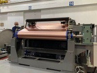【株価】日本電解が急伸、米工場でEV向け車載電池用銅箔製造設備の試運転開始 画像