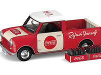 モーリス・ミニのコカ・コーラ仕様を1/50スケールで再現 画像