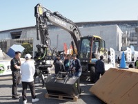 【建設・測量生産性向上展2023】パワーショベルや超大型ダンプ…トレンドは電動・遠隔・自動［フォトレポート］ 画像
