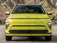 ヒョンデの小型SUV『コナ』新型にEV、航続490km…日本にも年内導入へ［詳細画像］ 画像