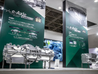 超小型と変速機機能付き、2種のeアクスルをジヤトコが世界初展示…人とくるまのテクノロジー展2023 画像