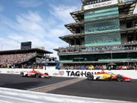 【インディ500】最終ラップのバックストレッチで逆転、0.0974秒差でニューガーデンが優勝 画像