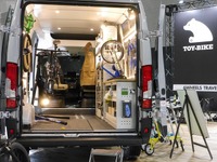 フィアット デュカトが自転車整備ルームに変身…bottユニットを活用 画像