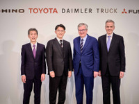 日野・三菱ふそう経営統合に賭ける、親会社を含めた4社の思い 画像