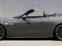 メルセデスAMG SL、特別な8種類のボディ色と7種類の内装色が選択可能に…欧州で新パッケージ 画像