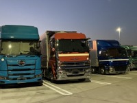 トラック荷待ちと作業時間を2時間以内に---「物流の2024年問題」対策ガイドラインを国交省が策定 画像