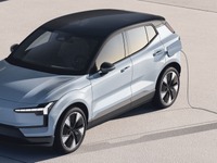 ボルボ最小のSUVはEV、欧州で発表…『EX30』の航続は480km、価格は内燃エンジン車並み 画像