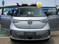 VW『ID.Buzz』のロングホイールベース、キャンピングカーが登場…米国で発表 画像
