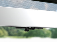 【日産 セレナ 新型】パナソニックのドラレコ連動電子ミラーと小型HUDを採用 画像