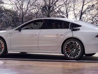 アウディ A7 にPHEV、新世代「TFSI e」搭載…2024年型の受注を欧州で開始 画像