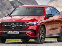 メルセデスベンツ GLC クーペ 新型、PHEVのEVモードは131km…7月欧州受注開始 画像