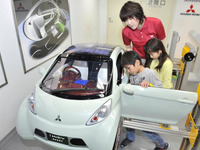 キッザニア甲子園、三菱自動車が自動車工場を再現 画像