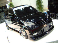 【オートギャラリー2002】今年のトレンドは「軽自動車を大きく見せる」なのか? 画像