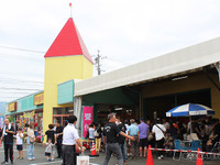 車屋Hizumeが創業50年、「感謝祭」に300名を超える地元カーオーナーが駆けつけた 画像