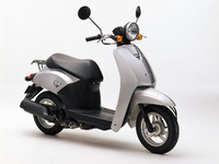 ホンダ、日本一お得な中国製スクーターを発売 画像