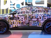 プジョー 3008 新型のEV『E-3008』、プロトタイプの映像を公開 画像