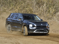 【株価】三菱自動車が続伸、好業績と仏ルノー絡みで人気化 画像