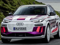 アウディの新型電動SUV『Q6 e-tron』、最新プロトタイプの写真を公開 画像