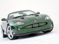 【ボンドカー2002】ジャガー『XKR』---四輪駆動でF1カラー 画像