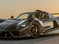 ハイパーカー『ヴェノムF5』に「レボリューション」、1817馬力のサーキット仕様…8月18日実車発表へ 画像