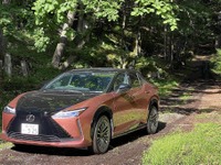 レクサス RZ 試乗でBEVについて考える［前編］…クルマとしての出来は？【池田直渡の着眼大局】 画像