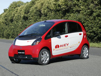 三菱など、カナダのバンクーバーで電気自動車の実証実験 画像