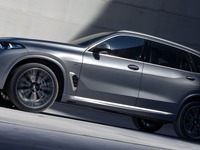 BMW X5 ロングホイールベース仕様の改良新型を発表…中国向け 画像