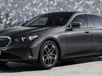 BMW 5シリーズ 新型の高性能PHEVは489馬力…「550e」をIAAモビリティ2023で発表へ 画像