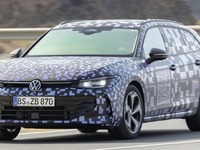 VWの新型車、8月31日に発表へ…『パサート・ヴァリアント』新型か 画像