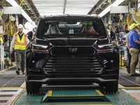 【株価】トヨタが続伸、23年の世界生産は初の1000万台超を計画 画像