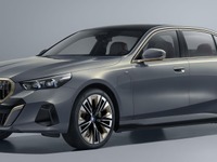 BMW『i5』ロングホイールベースが中国向けに登場…5シリーズ 新型のEV 画像