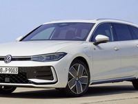 VW パサート・ヴァリアント 新型、新世代PHEV設定…EVモード航続は100kmに 画像