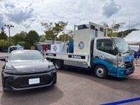 “水素欠”したクルマをレスキュー、トヨタとJAFが「給水素トラック」のプロトタイプを公開 画像