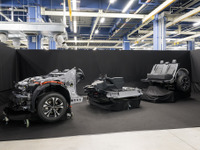 トヨタ「工程を半分に」ギガキャスト、次世代電池工場など開発・生産現場を公開 画像