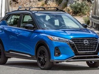 日産 キックス、車内がWi-Fiホットスポットに…米2024年型 画像