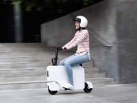 ホンダが80年代の「モトコンポ」を再解釈した折りたたみe-スクーター発表［詳細画像］ 画像