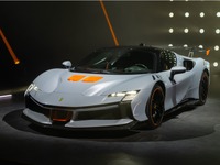 『SF90XXストラダーレ』日本初披露、フェラーリの最新技術を体現［詳細画像］ 画像