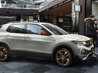 VW Tクロス、シックな内外装の特別仕様車発売…オプション装備も充実 画像