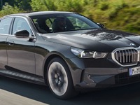 BMW 5シリーズ 新型のPHEV仕様、EVモードは103km　11月に欧州で発売 画像
