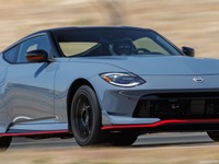 日産 フェアレディZ、420馬力に強化された「NISMO」仕様が登場…米国市場 画像
