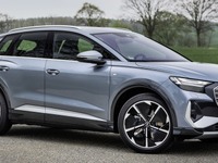 アウディ『Q4 e-tron』、ツインモーターは340馬力に…2024年型の欧州受注開始 画像