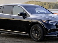 究極のメルセデスマイバッハ、EV『EQS SUV』に「ナイトシリーズ」設定 画像
