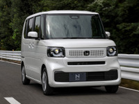 ［15秒でわかる！］ホンダ N-BOX 新型…四角いフォルムに上質さをプラス 画像
