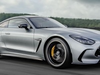メルセデスAMG GT 新型、585馬力ツインターボ搭載…欧州受注開始 画像