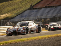 【SUPER GT 第7戦】12番手スタートからau TOM'S GR Supraが大逆転優勝を決めランキングトップに浮上 画像