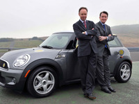 MINIの電気自動車…英国でも実証実験 画像