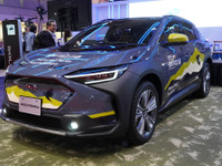 スバル ソルテラ 改良新型発表、オーバルステアリング採用し急速充電性能も向上 画像
