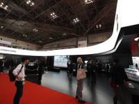 カスタマイズ可能なブリヂストンのタイヤ「ENLITEN」の魅力とは？…ジャパンモビリティショー2023 画像